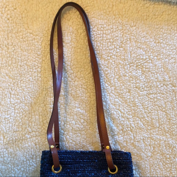 Navy Purse - Picture 6 of 6